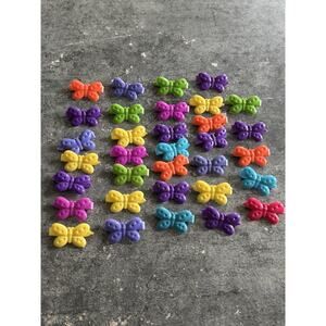 30 Vtg Butterfly Plastic Snap Tight Children's Hair Barrettes Clips Accessories